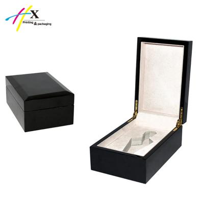 empty perfume box